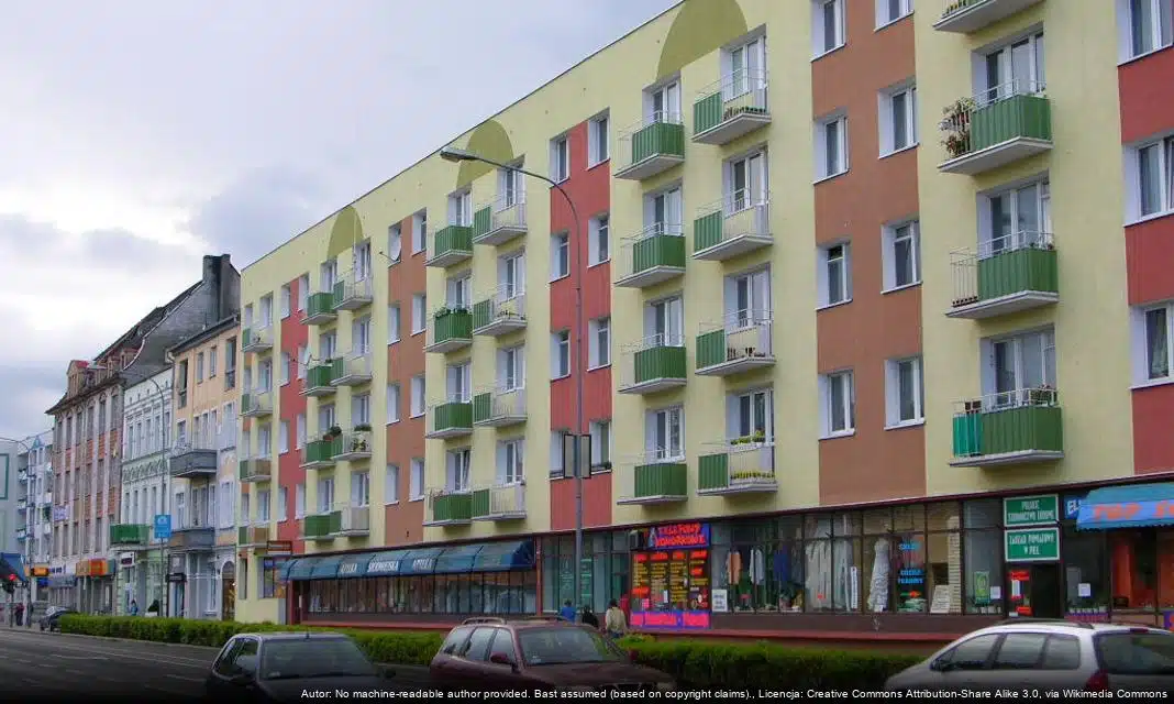 Wizyta Wojewody Wielkopolskiego w Pile – rozmowy o bezpieczeństwie i zarządzaniu kryzysowym